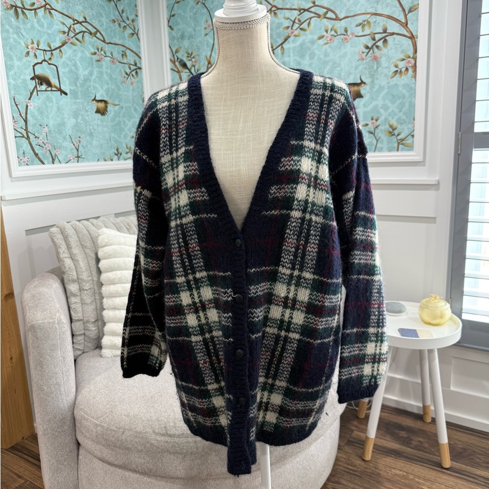 Paul Harrison Design cardigan size large
